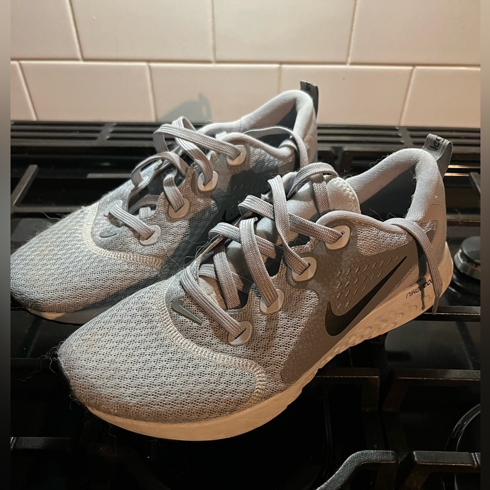Nike legend react